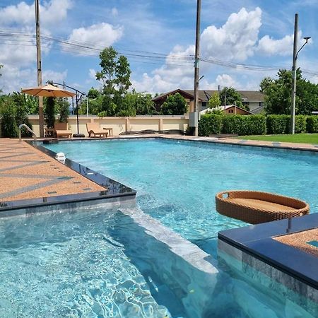 Siri Nakornpink Chiang Mai Hotel Sha Plus Exteriör bild