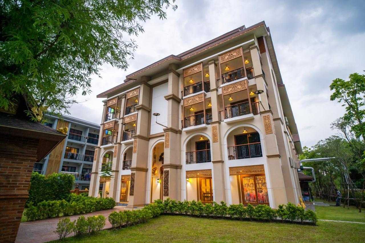 Siri Nakornpink Chiang Mai Hotel Sha Plus Exteriör bild