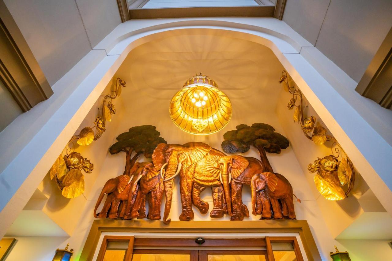 Siri Nakornpink Chiang Mai Hotel Sha Plus Exteriör bild