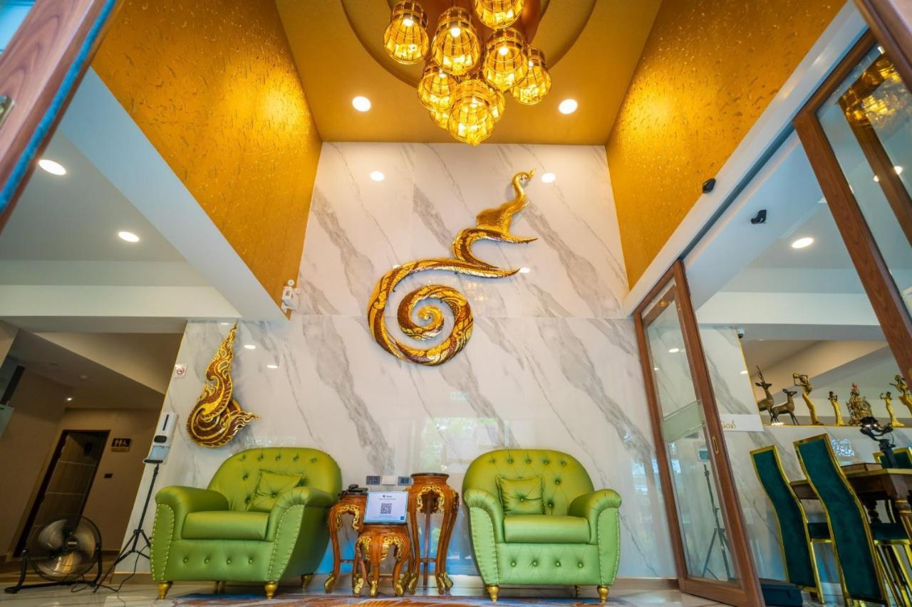 Siri Nakornpink Chiang Mai Hotel Sha Plus Exteriör bild