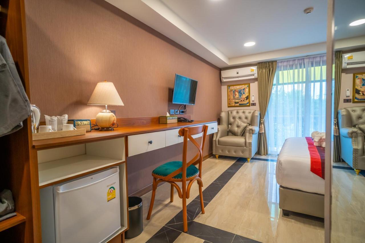 Siri Nakornpink Chiang Mai Hotel Sha Plus Exteriör bild