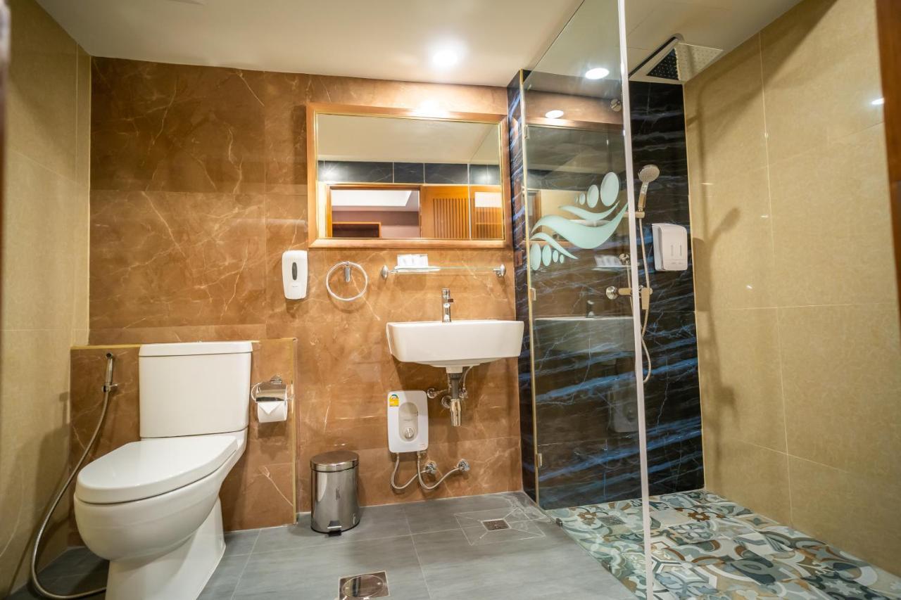 Siri Nakornpink Chiang Mai Hotel Sha Plus Exteriör bild