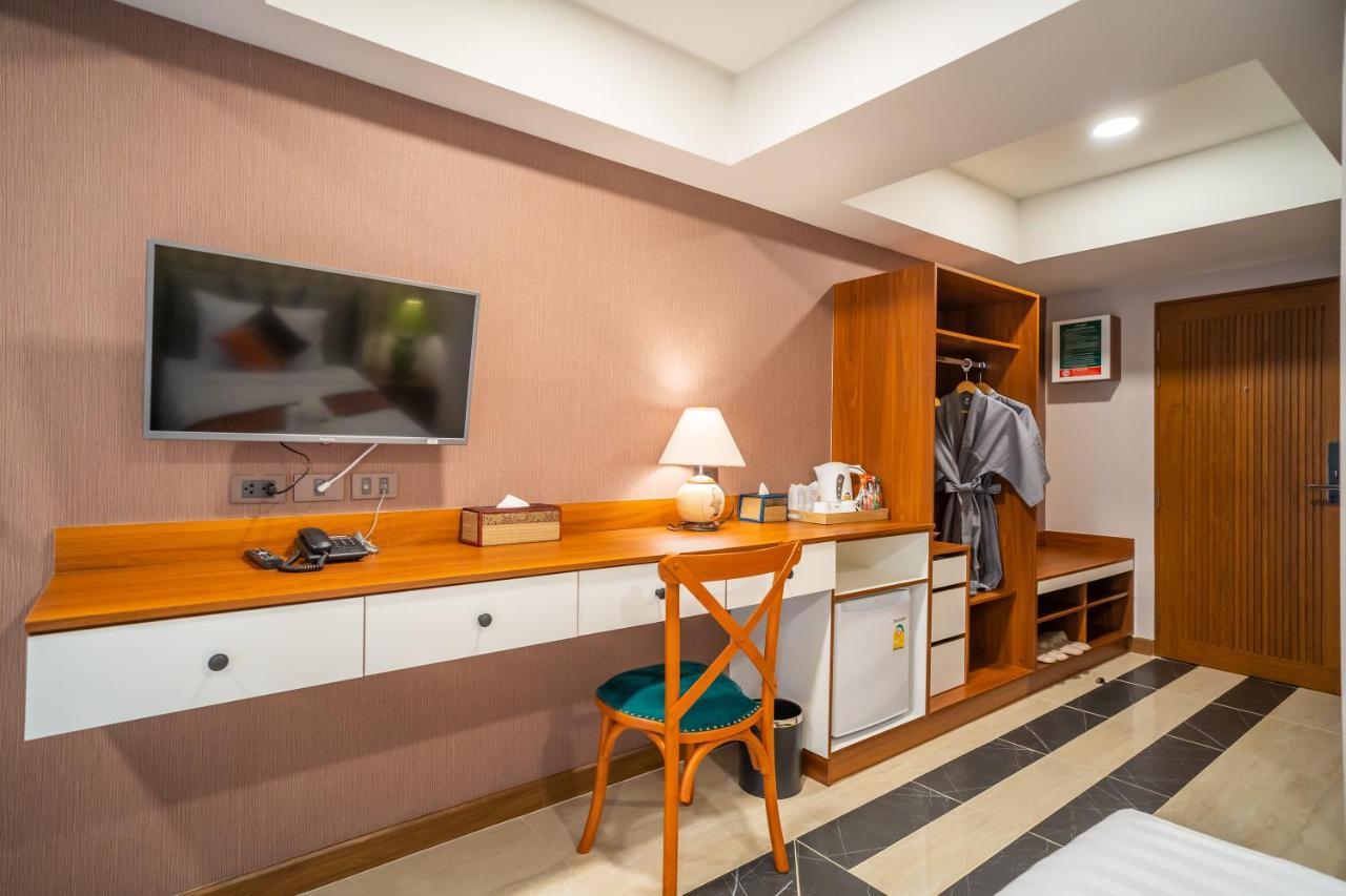 Siri Nakornpink Chiang Mai Hotel Sha Plus Exteriör bild
