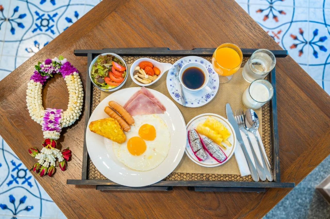 Siri Nakornpink Chiang Mai Hotel Sha Plus Exteriör bild